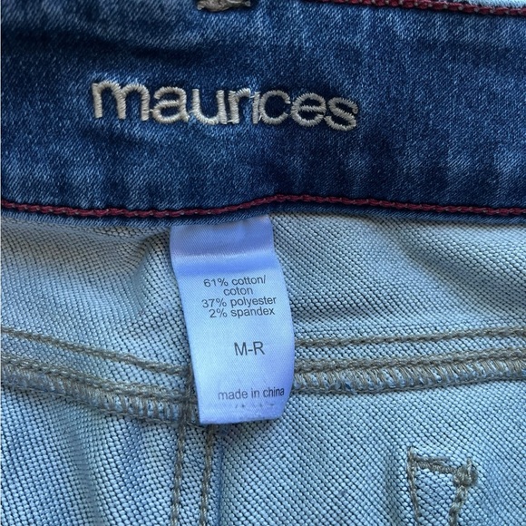 Maurices women’s size medium regular stretch denim jeggings - Picture 2 of 5